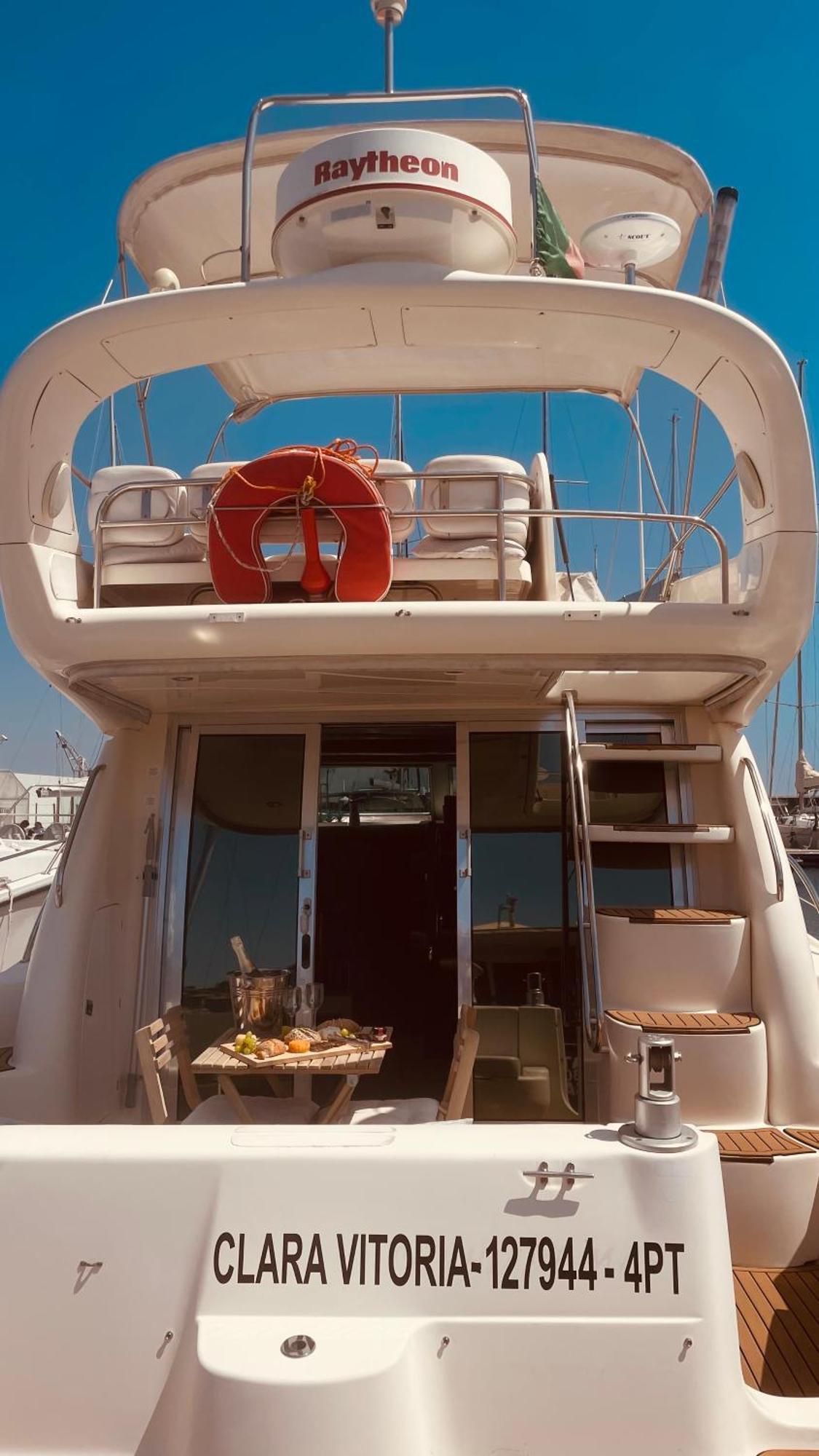Payva & Branco Boats Iate Privado Em Cascais Hotel Exterior foto